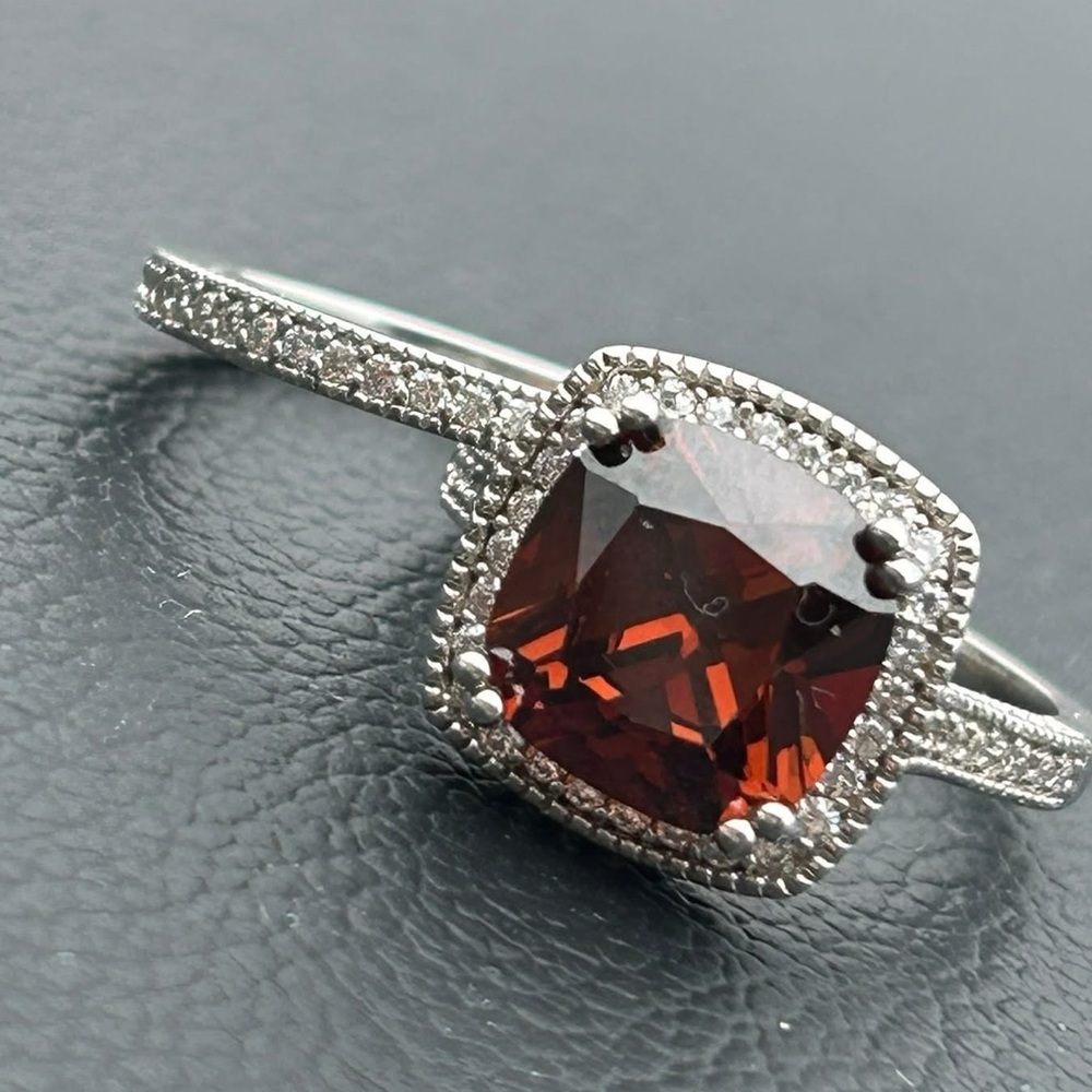 Two piece sterling silver ring size 7